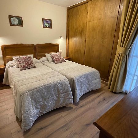 סוטרס Hotel Rural Pena Castil מראה חיצוני תמונה